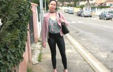 Shanna - 37 Years Old, From Annecy!