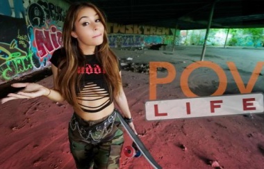 Nicole Aria - The Hot Skater Girl